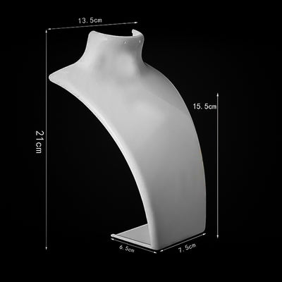 Dimensions du Buste Porte-Collier en Acrylique de la Salle Des Coffres