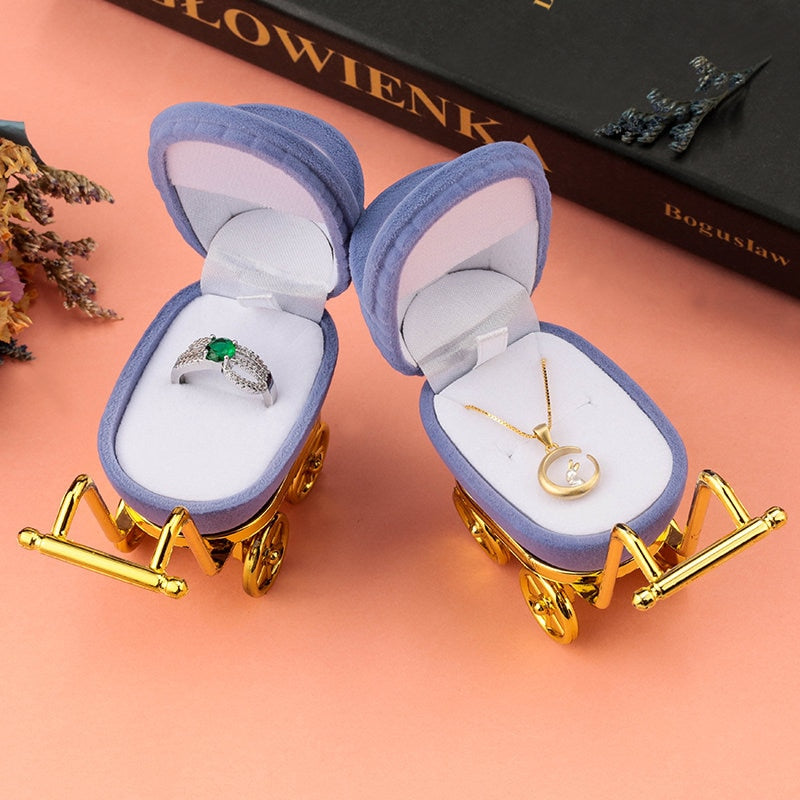 Bijoux présentés dans Boîte à Bijou Poussette