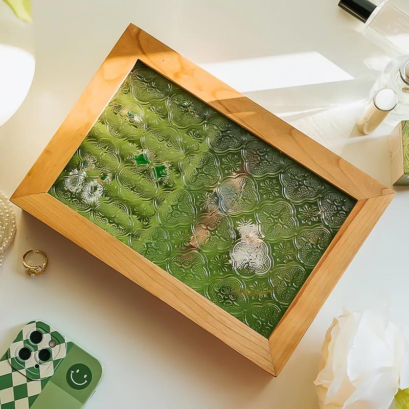 Coffret à Bijoux Ancien en Bois clair et couvercle en Verre