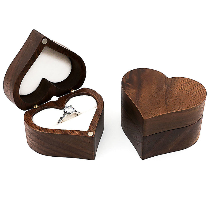 Écrin Cœur en Bois doublé de Velours blanc