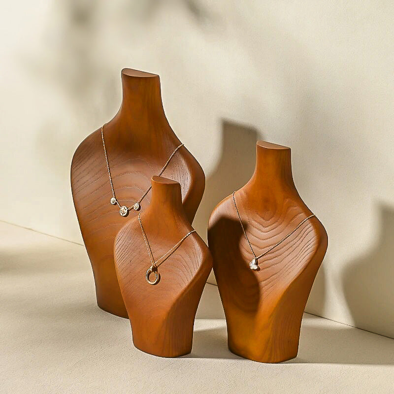 Mannequins Portes-Bijoux en Bois disponibles en 3 tailles