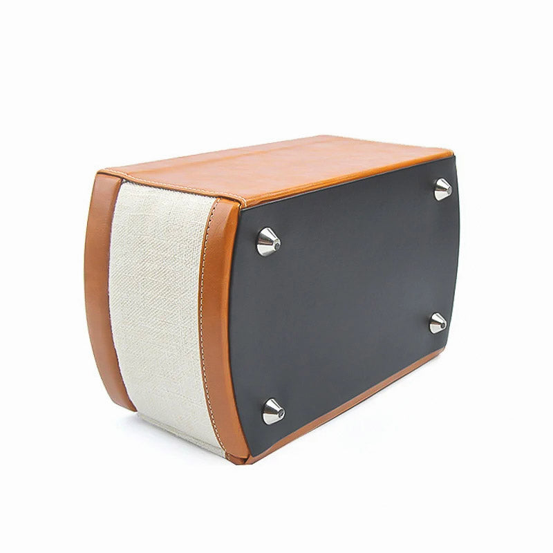 Vue de dessous de la Boîte à Bijoux Grand Reporter Voyageur