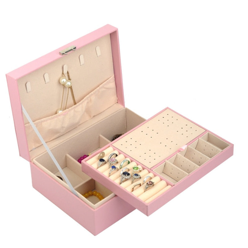 Boîte à Bijoux Design en Cuir