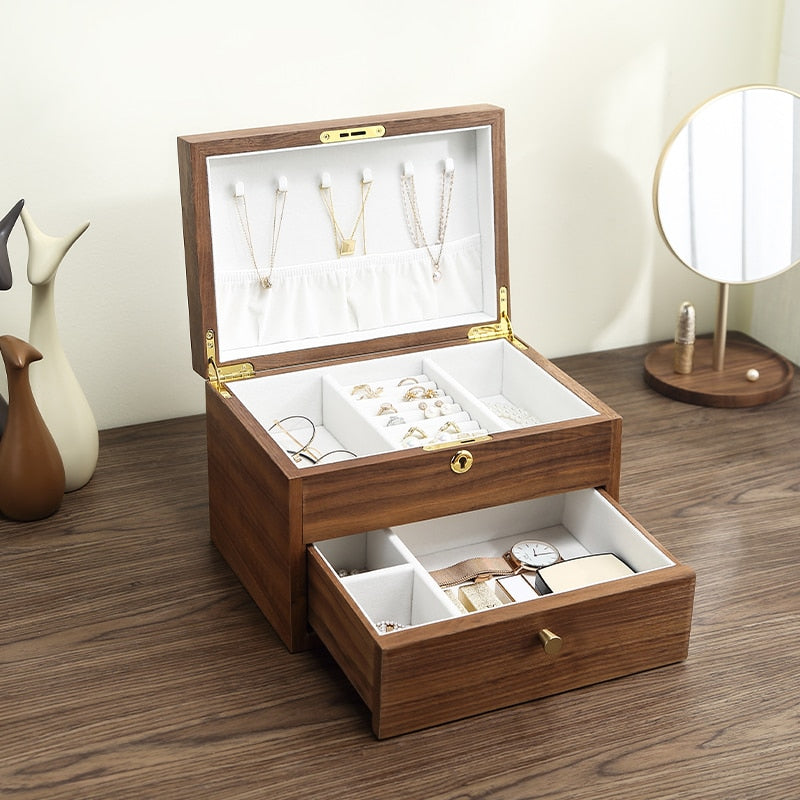 Boîte à Bijoux En Bois En Forme De Coffre - Chêne Clair Verni, Neuve Sans Emballage